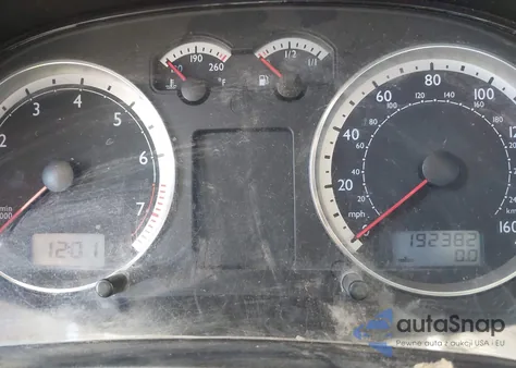 2004 Volkswagen Jetta Gls 1.8T из США, поврежденный, VIN 3VWSE69M54M117897